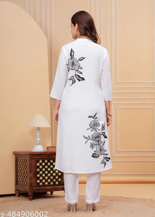 Women Flowers Print A-line Kurta Pant Set